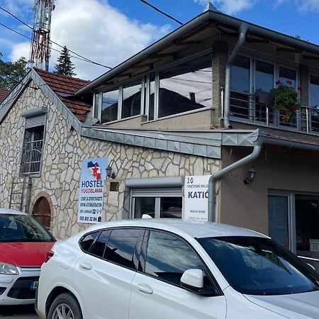 Apartamento Yugoslavija 2 Centar Aleksandrovac Exterior foto