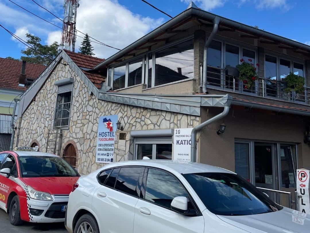 Apartamento Yugoslavija 2 Centar Aleksandrovac Exterior foto